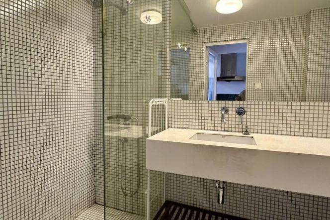 Special Offer -1bed - bright & cosy room - convenient location-line 2/7/14 jing’an temple 