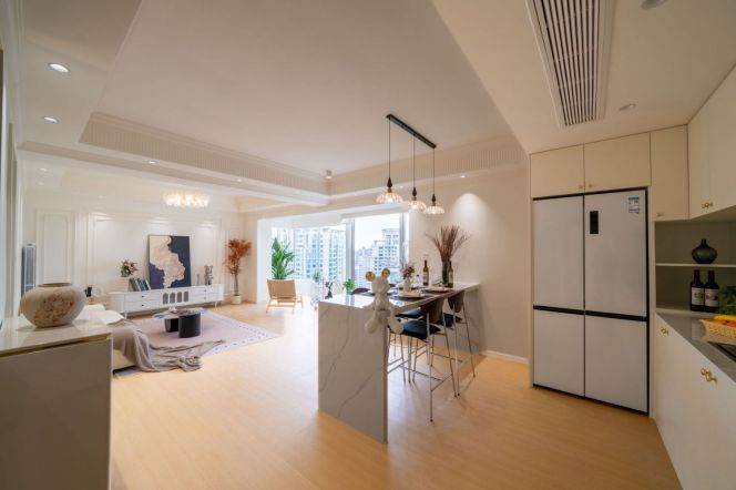 Modern 2brs with floor heating  located at most central Xujiahui 