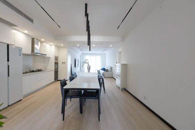 West Nanjing spacious & decent 3br2bt in good compound with 24.5k