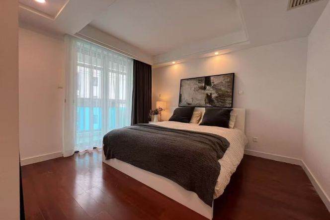 Homey 1br new apt @Xuhui L1&4