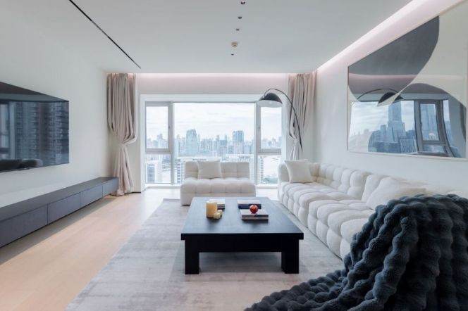 Modern 2brs with floor heating in Lujiauzi