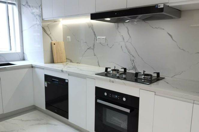 Sunny 4bedrooms Apt+Floor heating+central AC+dishwasher@Wuning Rd