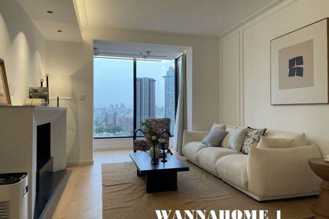 Spacious&Modern&Bright New 3Bdrs 2Baths Apt+Great View+Jing'an Temple+Jiang Su Rd Metro