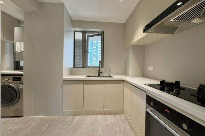 3BR 2BTH w/ Floor Heating nr Jing'An Temple M2/7