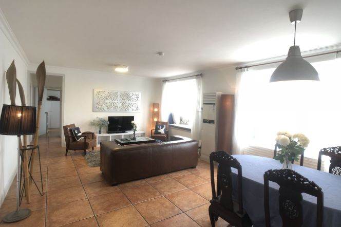 Amazing apartment next to Suzhou Creek and Nanjing West Road