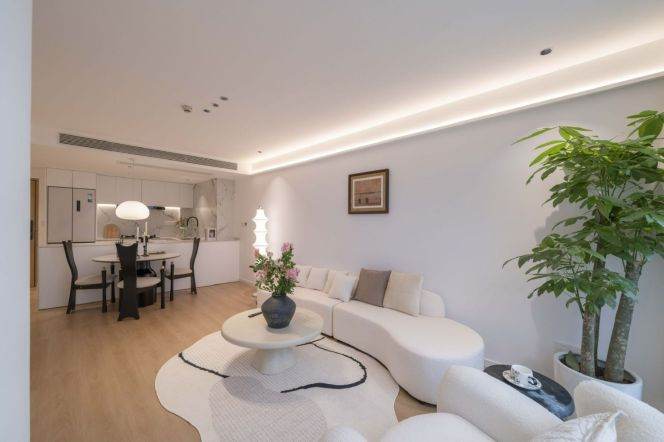 Exquisite 2BR 2BA Residence in Riverdale Pudong/Century Avenue