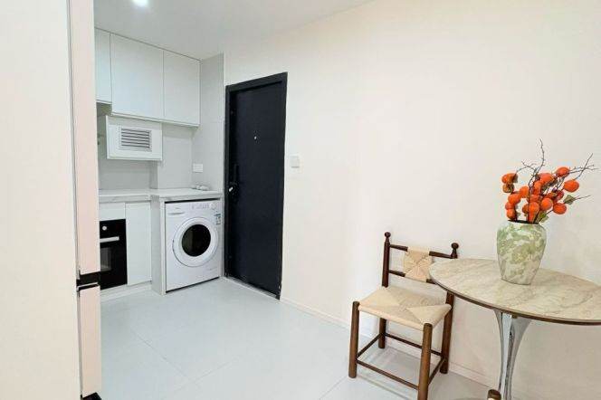 zhongshan park station two bedrooms