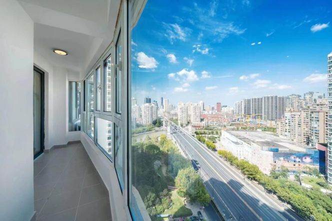 Open balcony2+1bedrooms Apt+heating+central AC+dishwasher@Wuning Rd