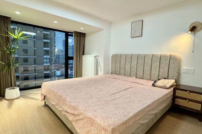 12k Stylish 2Br 2Bathr with floor heating Nr Changping Rd.line7