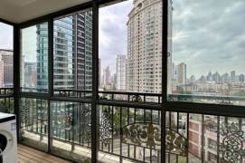Jing'an Temple, 4-bedroom apartment with a cloakroom + floor heating throughout the house