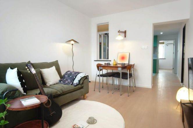 9k Clean 2Br Nr Jiashan Rd.line9/12 