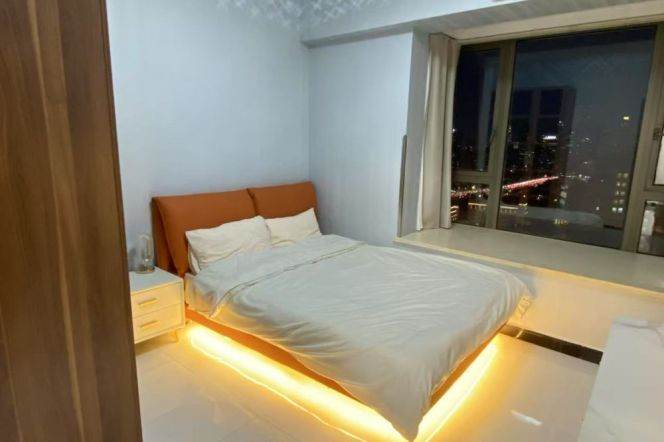 r13k Comfort 2Br at 37th floor in The Loft Nr Hanzhong Rd.line1/12/13