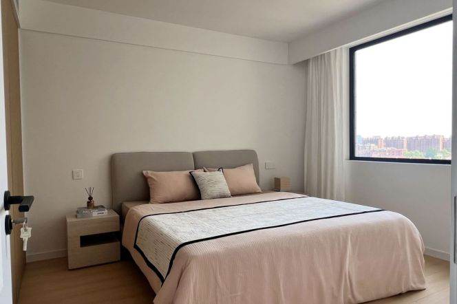 Beautiful 3bedrooms Apt+Floor heating+central AC+dishwasher@SH Zoo