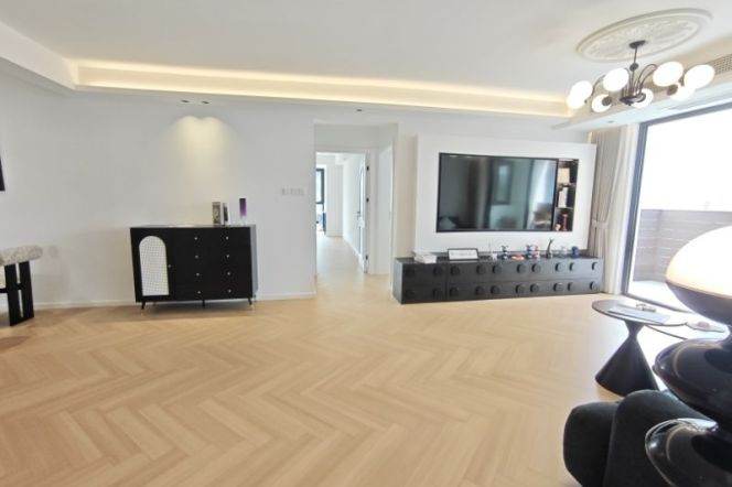 Spacious 3br,2bth,CA,floor heating,Oven,Dishes Washer,Dryer,Parking,Line 10&15