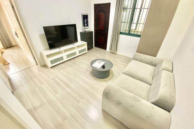 Cozy 8.5k 1Br in a green compound Nr Changshou Rd.line7 /13