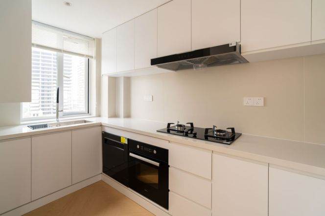 Modern 3brs with floor heating and balcony in  Xujiahui 