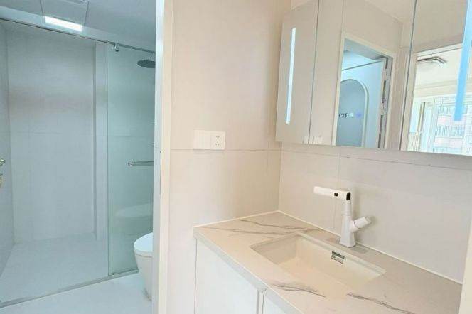 zhongshan park station two bedrooms