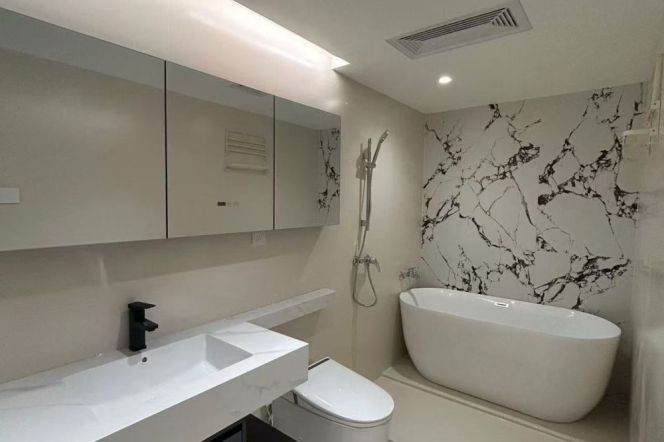 Jing'an Temple, 4-bedroom apartment with a cloakroom + floor heating throughout the house