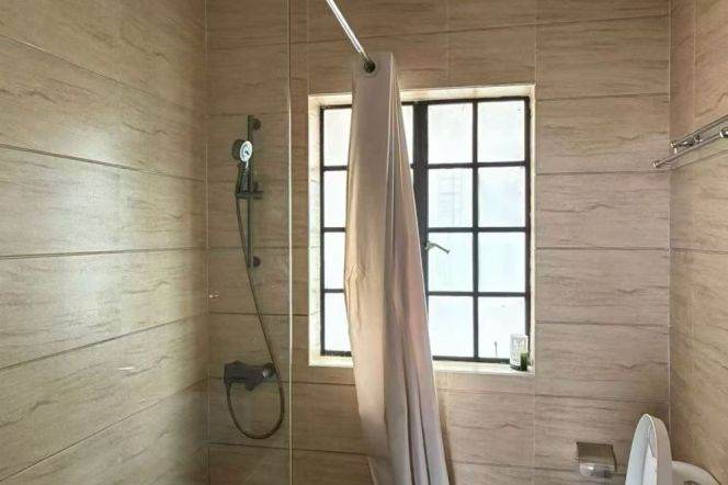 Great Value-1bed -Shanghai Style Architecture-  Convenient Location @ Line 2 West Nanjing Road 