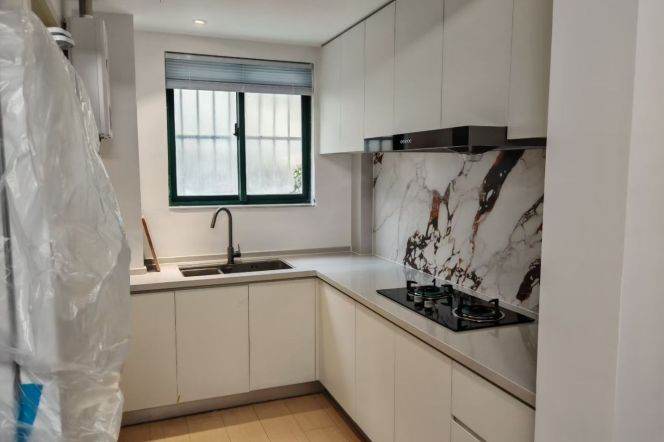 Renovated 1br apt in Beixinjing,close to Line 2