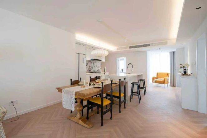 Hongqiao Rd metro/3br2bt/central AC/floor heat/oven