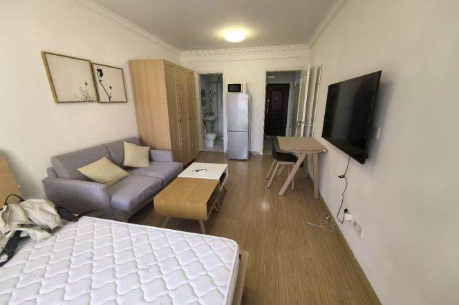 Cozy&bright 1br @jiangsu rd sta 4.7k