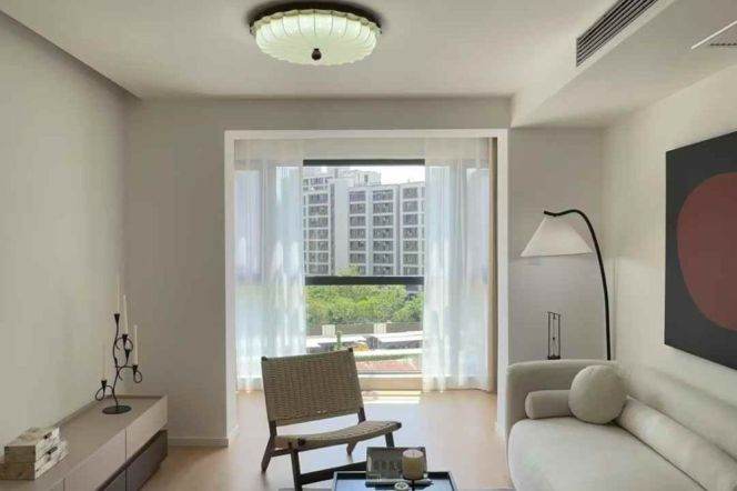 Renovated 2br apt in Xuhui Line 3&12