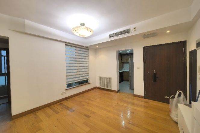 Jing’An high-end compound 2Br ,good size,funiture flexible