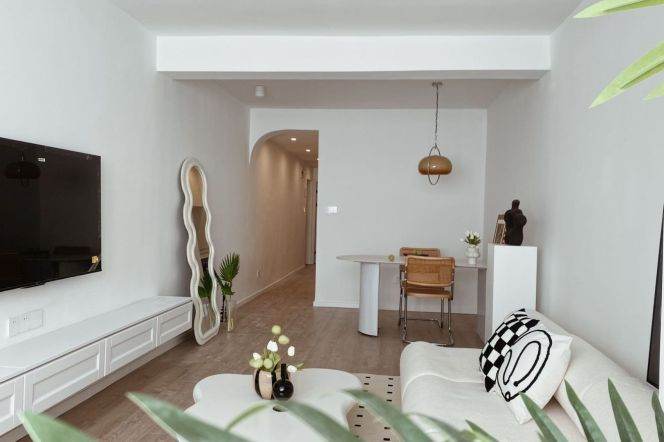 Suzhou creek,morben 1br 2lr @L11/13 Longde Road station,spacious space