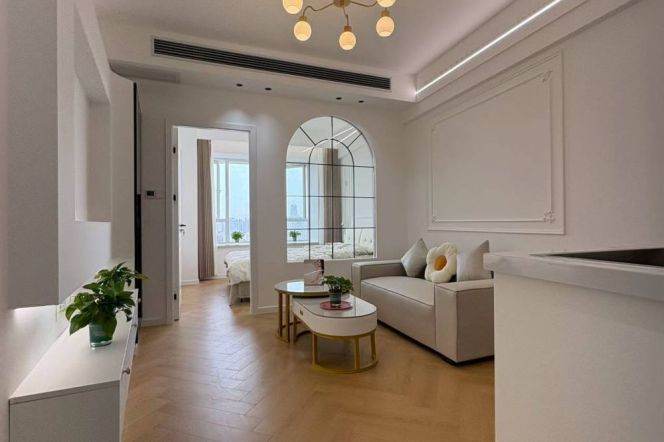 ECNU,brand new 1br 1 separate lr@L3/4/13 Jinshajiang Road,elevator,high floor