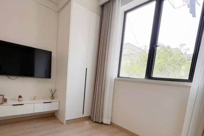  Furnished 1br-West Yan'an Road