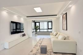 Modern 3brs with floor heating and balcony  nearby Xintiandi and Tianzifang