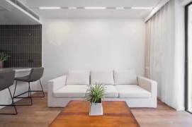 Valuable Yueyang Rd with Balcony/Floorheating/Oven 16.2K