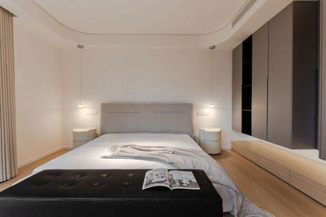 Jiangsu Rd metor/3br2bt/central AC/floor heat/oven