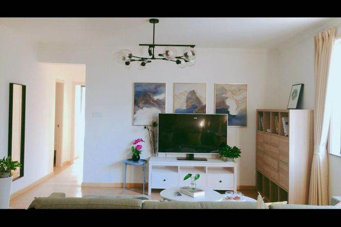 Modern 3BR 2BA in Lujiazui, Pudong | Close to Metro, Excellent Value