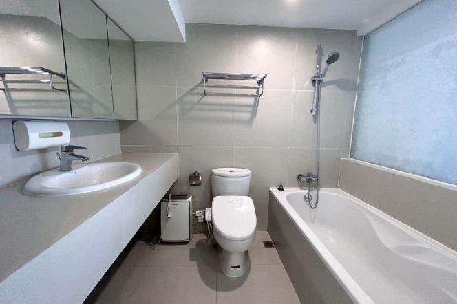 modern 3brs floor heating modern furniture nice view beside IAPM line 1,10,12 only 25K