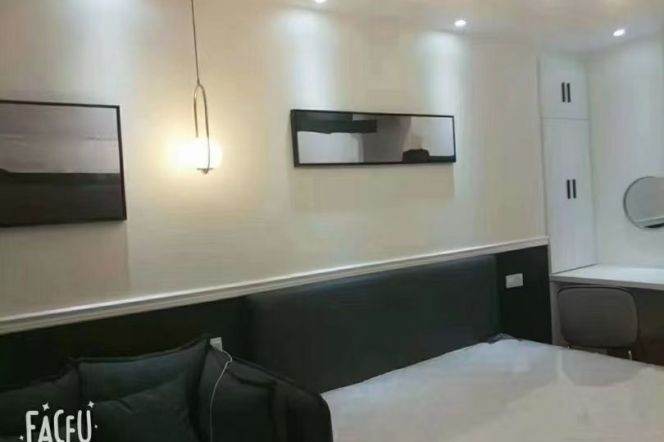 Cozy&bright 1br @south shanxi rd sta 5.5k