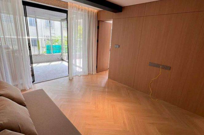 large terrace,cozy and morden,1br 2lr 1 separate cloakroom,floor heating