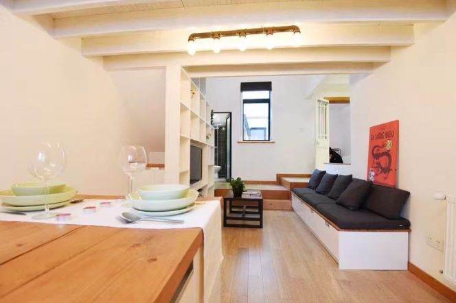 Full furnished 2brs/2baths & heating/loft @S Shanxi Rd & Line 1/12/13