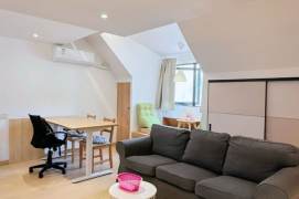 High ceiling 1br Nr jingan temple M2/7