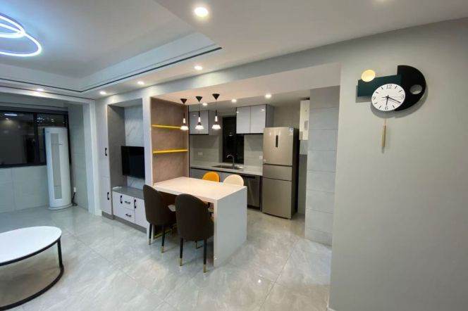 Modern 1 br/2 living & floor heating/oven @Jiashan Rd & Line 9/12
