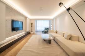 Spacious big kitchen 3br 2bt super & bright modern apt 190sqm 