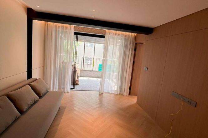 large terrace,cozy and morden,1br 2lr 1 separate cloakroom,floor heating