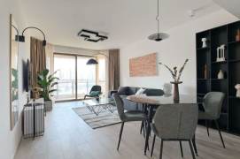 Nice compound 2Brs/2Lrs/1Bt apt nr Wuning rd,M13/14