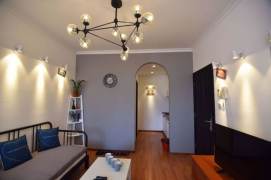 Lovely and cozy one bedroom with elevator near iapm 