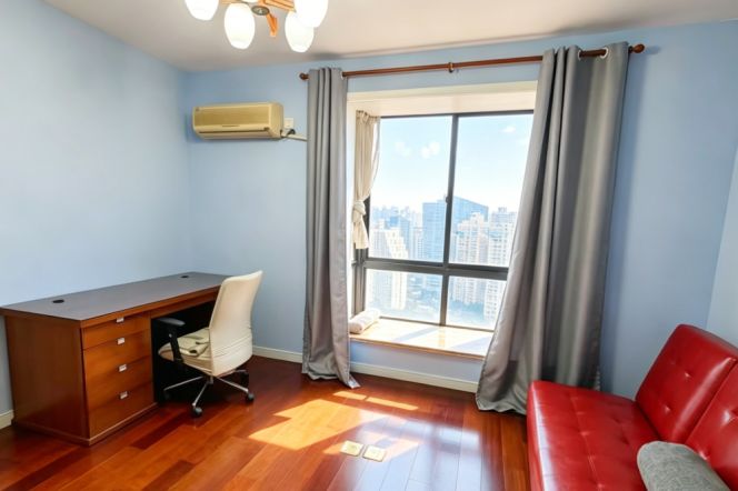 Changping Rd. high rise nice view bright and sunshine plus outside balcony 3br 