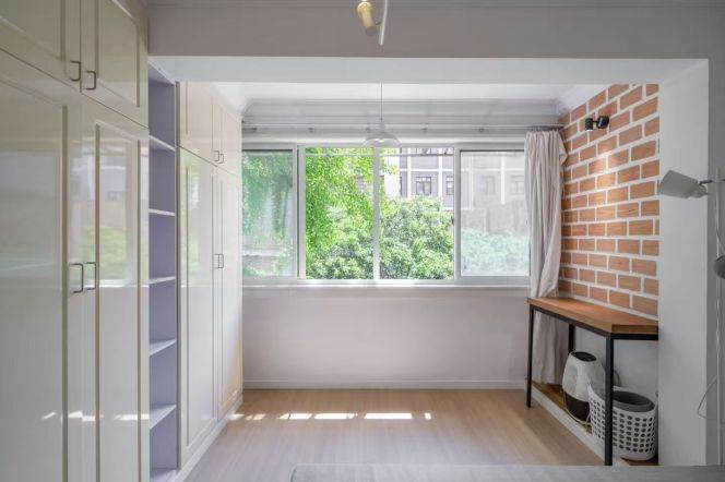 West Nanjing rd 1BR apartment