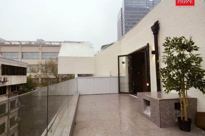 2 Brs with Terrace/Floor heating/Central ac/Oven, 130 sqm @ Zhongshan park L2