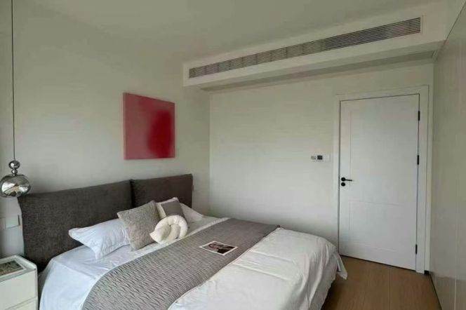 2 Br, 1 Living room, Floor heating/Dish washer/Gym/Swimming pool @ Zhenping metro L7