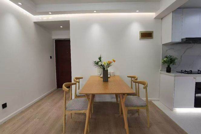 15k Newly 2Br with floor heating Nr Golbal Harbor lineup 3/4/13